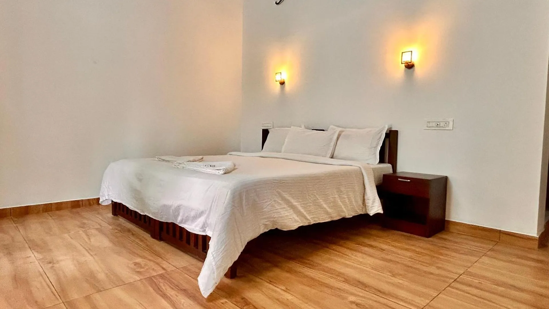 Marari Beach Cleetus Homestay Mararikulam